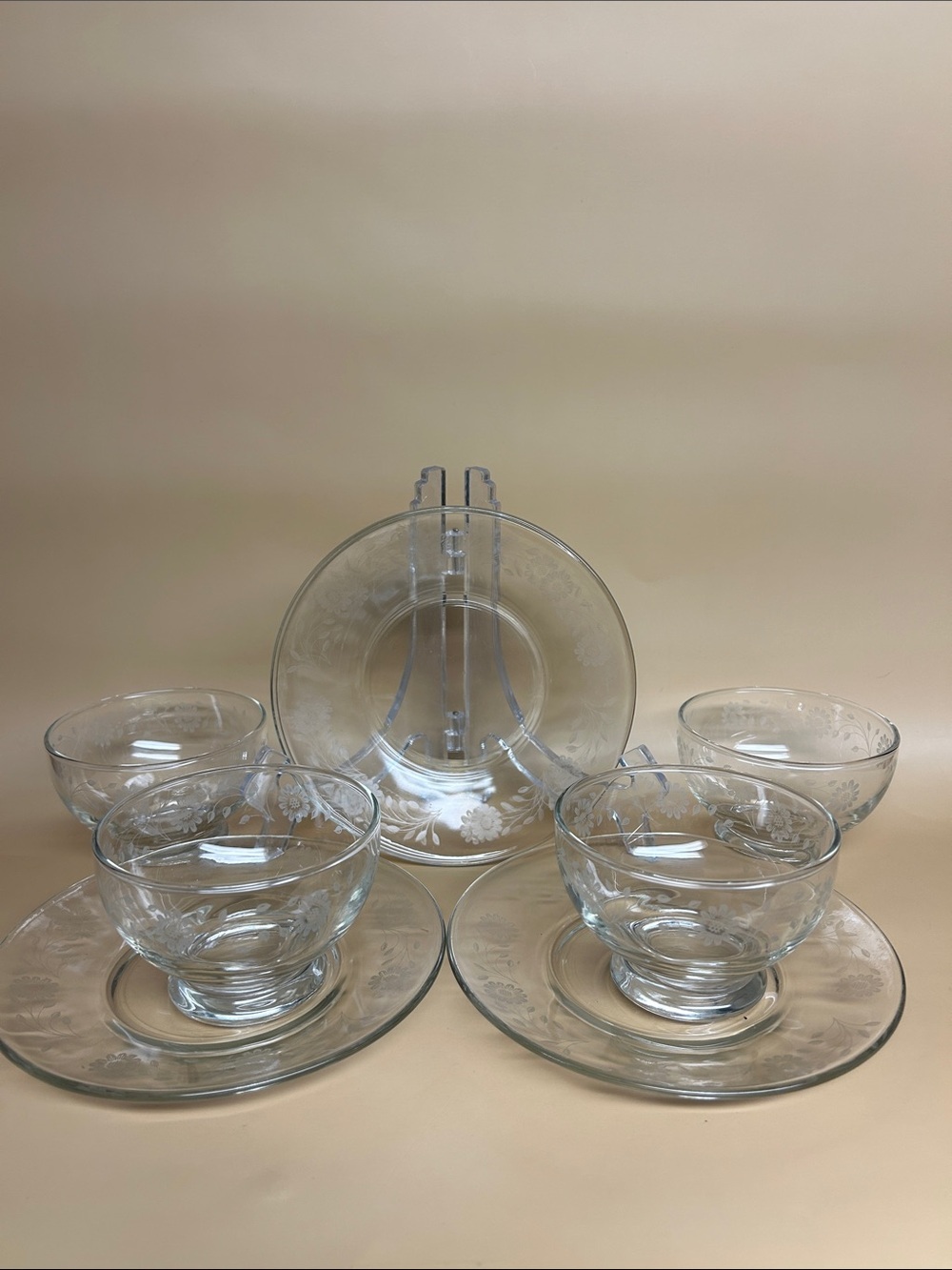 4 coupes à dessert vintage avec motif tournesol gravé - Dominion Glass Company